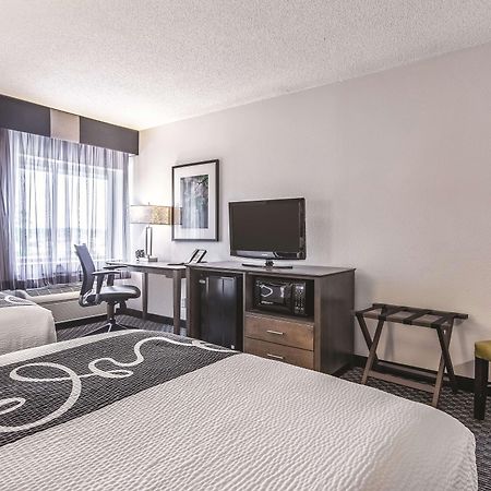 La Quinta By Wyndham Hartford Bradley Airport Ξενοδοχείο Windsor Locks Εξωτερικό φωτογραφία
