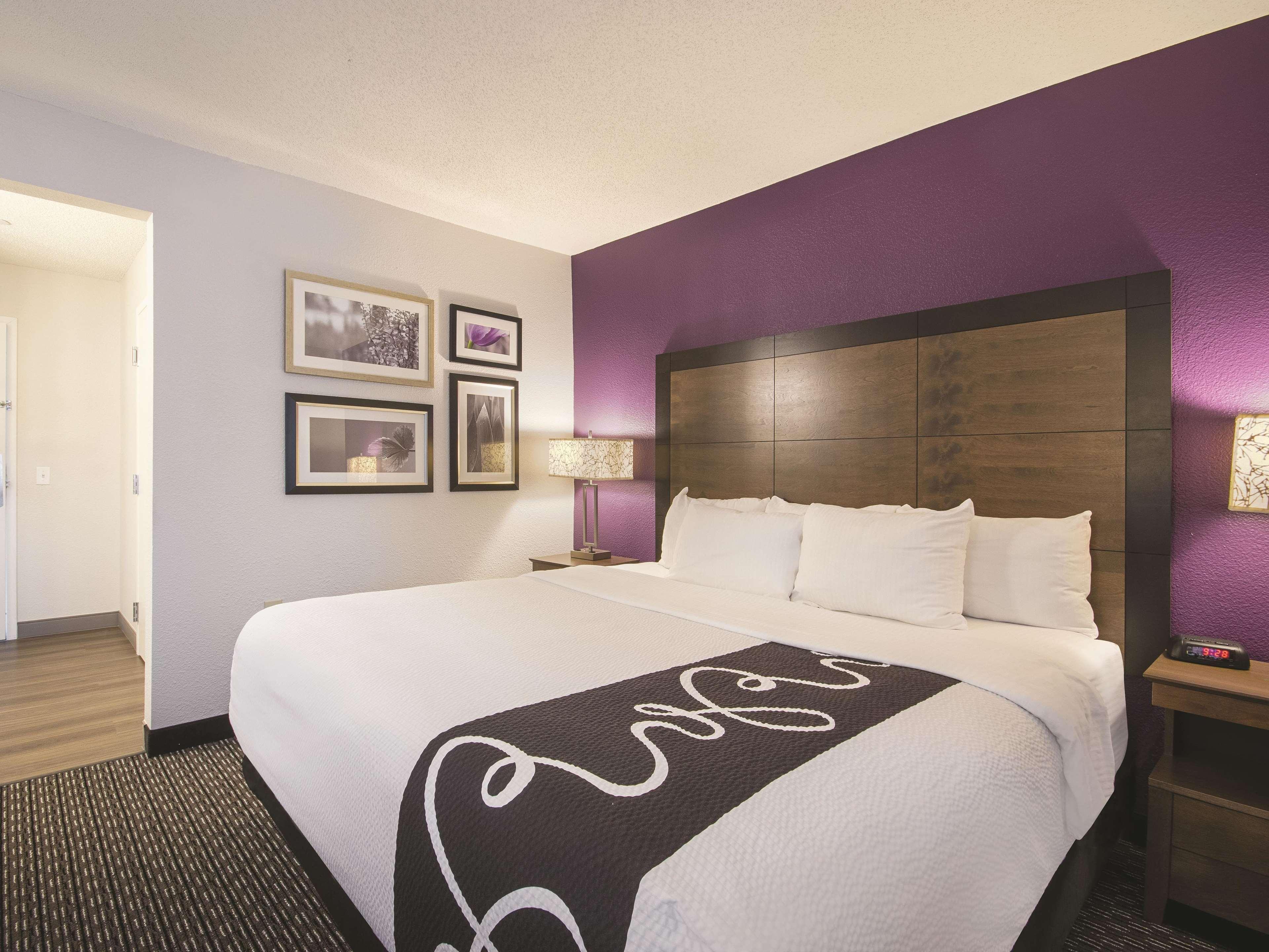 La Quinta By Wyndham Hartford Bradley Airport Ξενοδοχείο Windsor Locks Εξωτερικό φωτογραφία