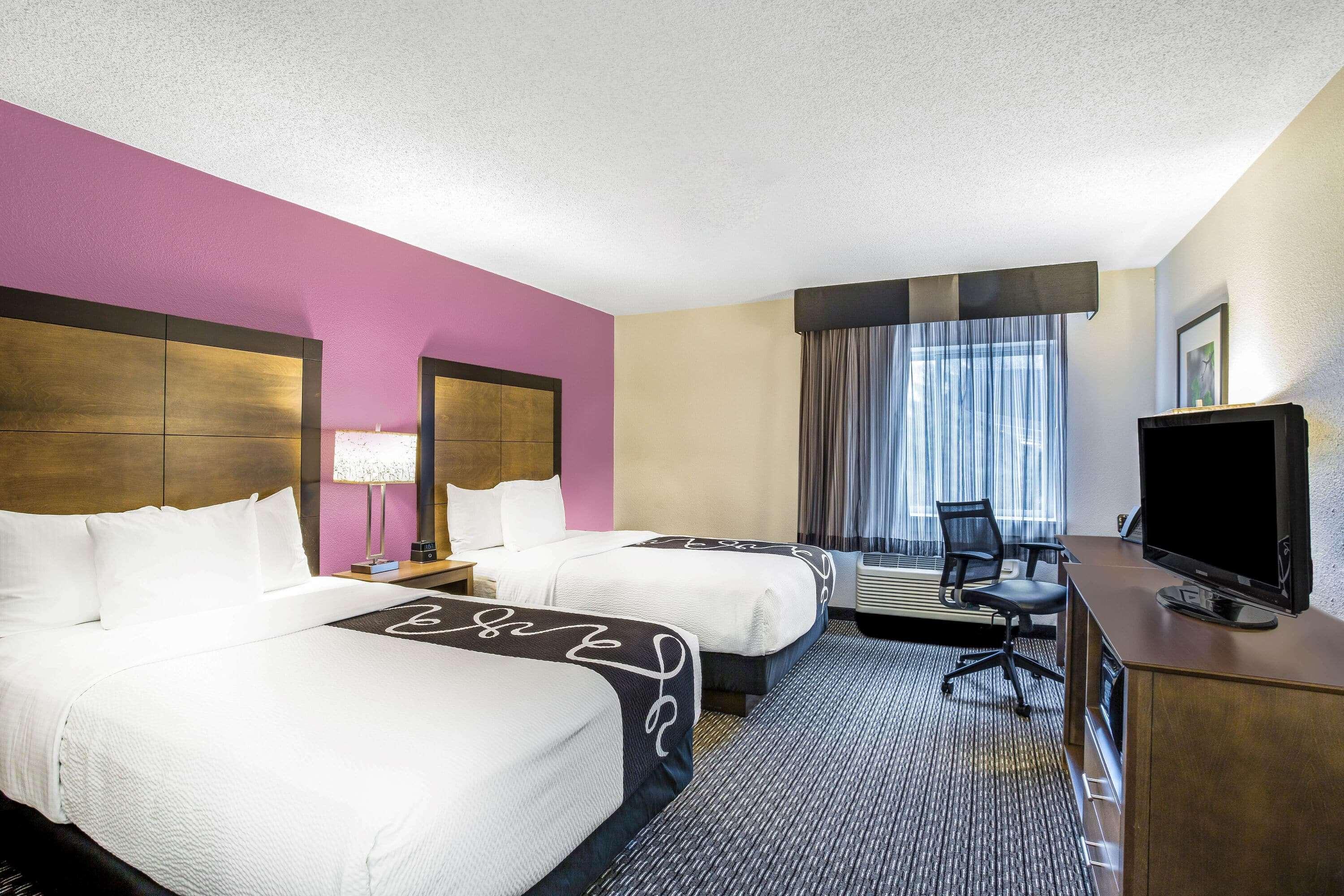 La Quinta By Wyndham Hartford Bradley Airport Ξενοδοχείο Windsor Locks Εξωτερικό φωτογραφία