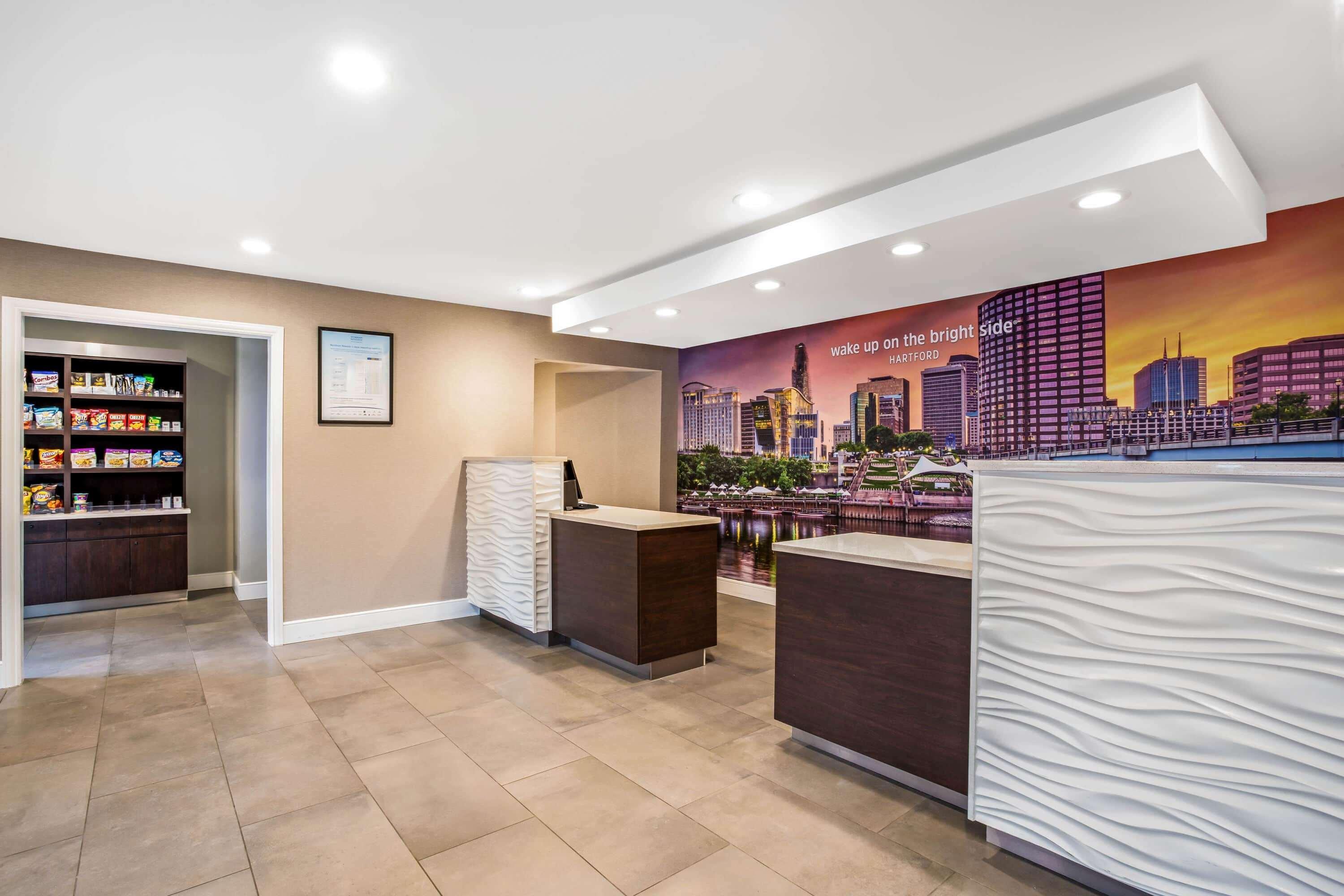 La Quinta By Wyndham Hartford Bradley Airport Ξενοδοχείο Windsor Locks Εξωτερικό φωτογραφία